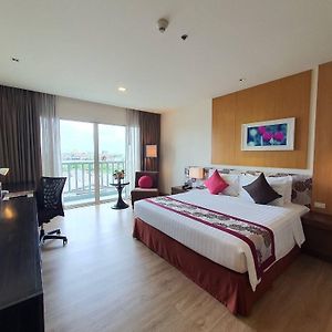 Deluxe Double or Twin Room Balcony
